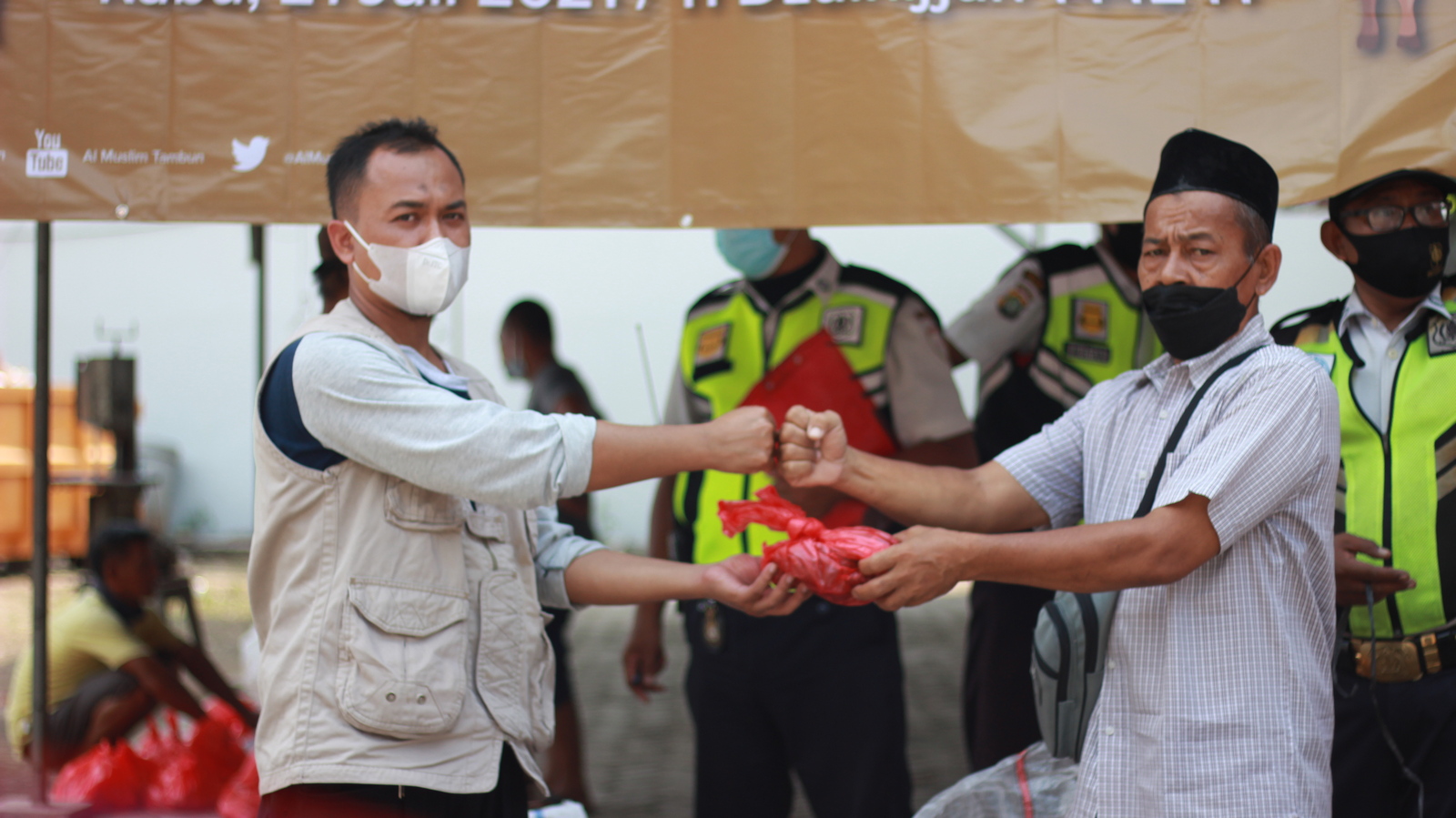 Distribusi Daging Kurban Yayasan Al Muslim
