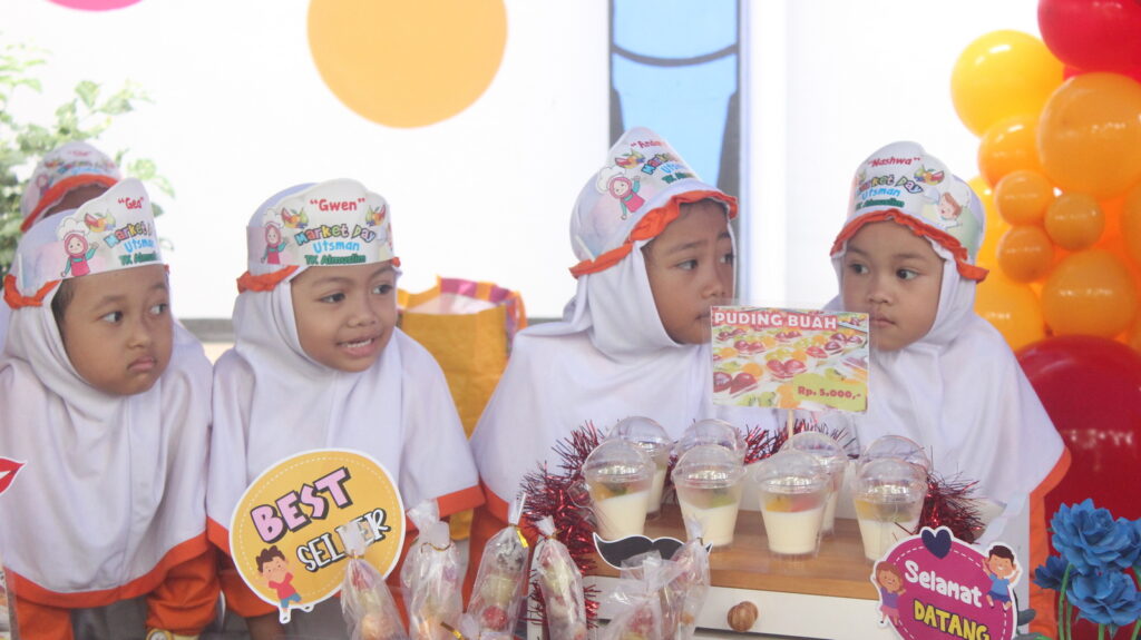 Panen dan Market Day PG-TK Al Muslim